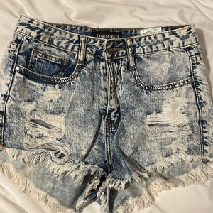 Denim shorts - blue washed